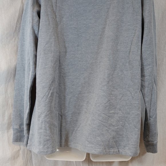 Disney Micky Mouse & Minnie Mouse Kissing Pullover Sweatshirt XL - Picture 8 of 10